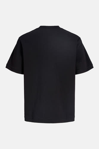 Pull noir de CORE BY JACK & JONES, à manches courtes et au design uni.