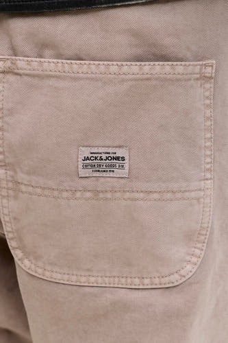 Pantalon beige de JACK & JONES JEANS INTELLIGENCE, avec une poche brodée et des surpiqûres.