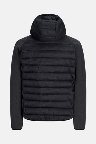 Manteau court noir de CORE BY JACK & JONES, avec capuche et motif de doublure en fourrure à l'arrière.