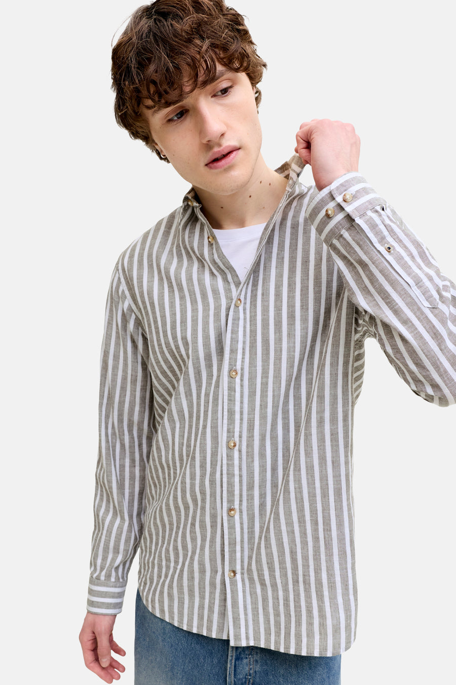 Chemise colorée à manches longues de PREMIUM by JACK & JONES, avec un motif rayé et une fermeture boutonnée.