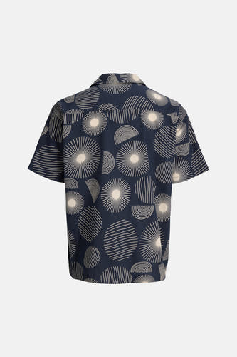 Multikleurig overhemd met korte mouwen van PREMIUM by JACK & JONES, met een patroon van cirkels en lijnen.
