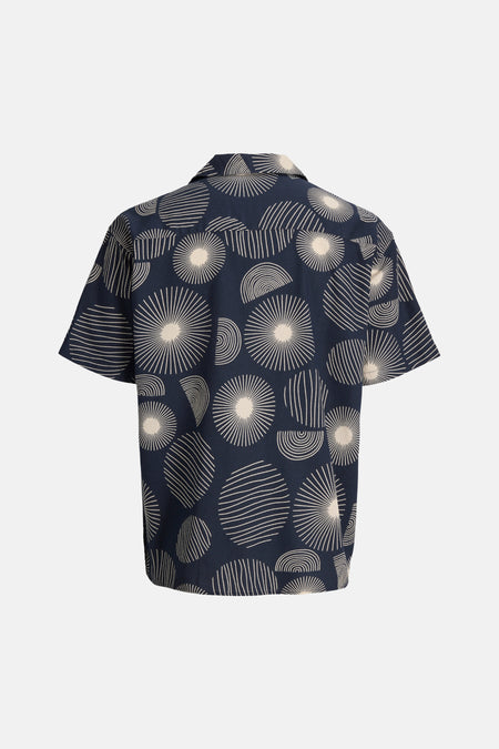 Multikleurig overhemd met korte mouwen van PREMIUM by JACK & JONES, met een patroon van cirkels en lijnen.