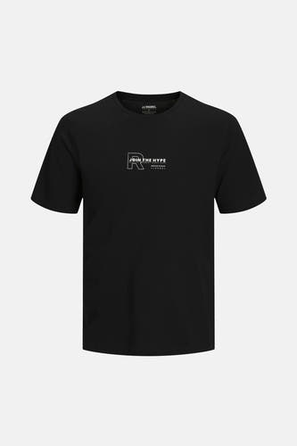 T-shirt noir à manches courtes de JJREBEL avec un imprimé blanc sur le devant.