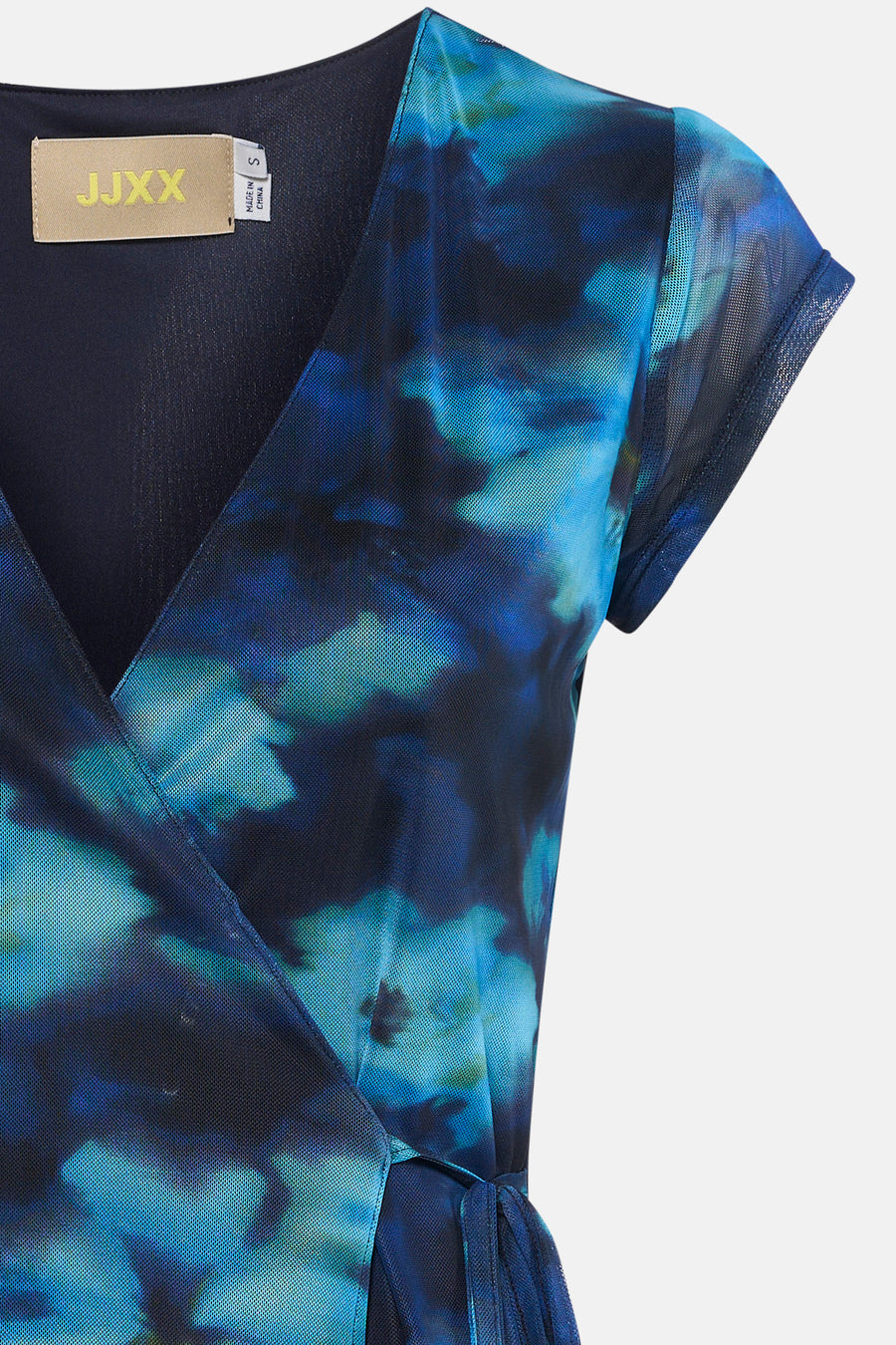 T-shirt bleu de JJXX, à manches courtes et avec un imprimé abstrait bleu.