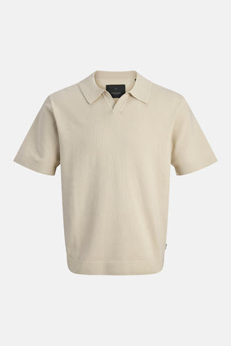 Polo beige à manches courtes de PREMIUM by JACK & JONES avec une texture tricotée fine.