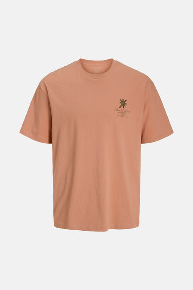 T-shirt orange à manches courtes d'ORIGINALS BY JACK & JONES, avec une petite impression verte sur la poitrine.