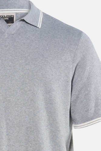 Grijze polo met korte mouwen van CORE BY JACK & JONES, met witte accenten aan de kraag en mouwen.