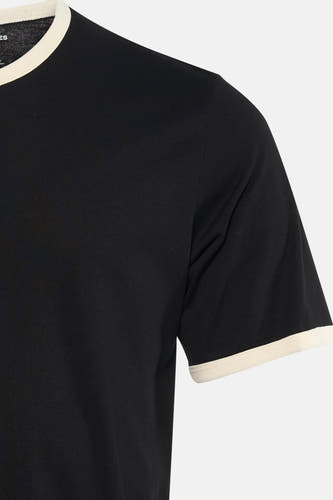 T-shirt noir à manches courtes de ORIGINALS BY JACK & JONES, fini avec un col et des poignets de manches de couleur crème contrastante.