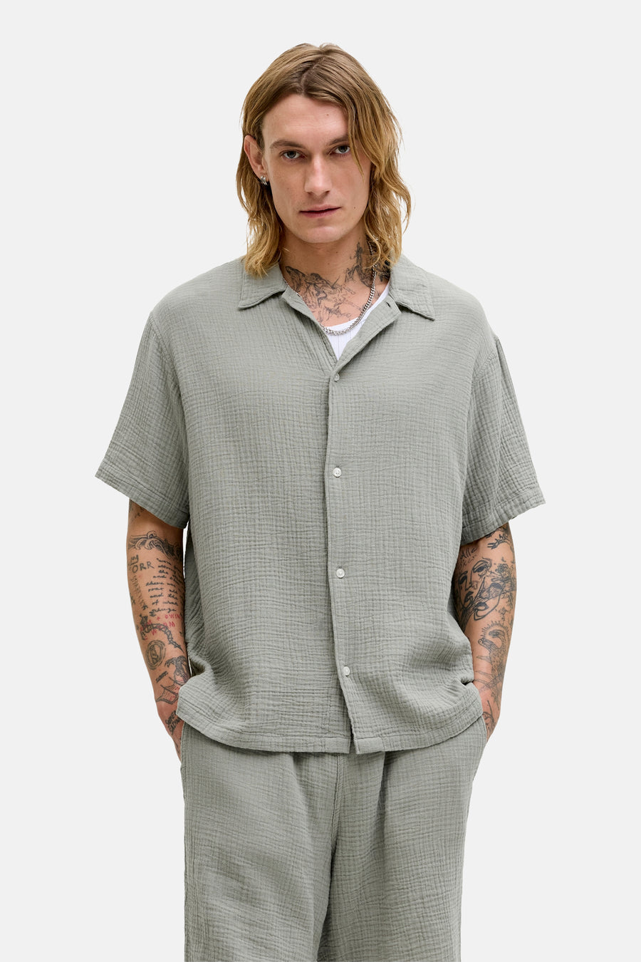 Chemise verte à manches courtes avec une texture tissée, de ORIGINALS BY JACK & JONES.