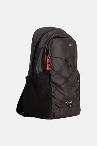 Zwarte rugzak van ACCESSORIES BY JACK & JONES met oranje accenten en gekruiste elastische koorden.