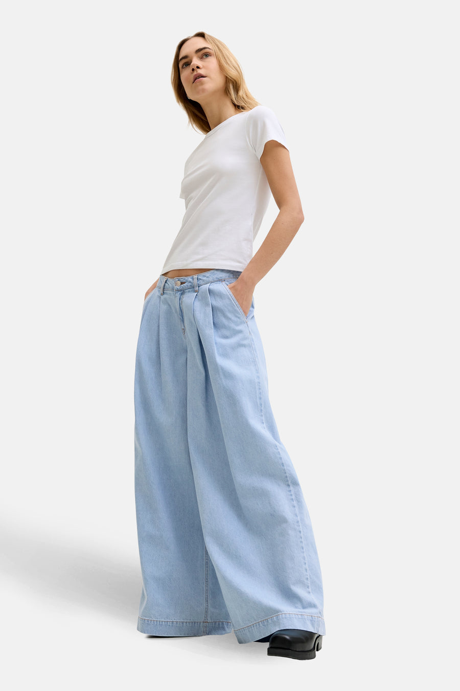 PALMA - light blue denim