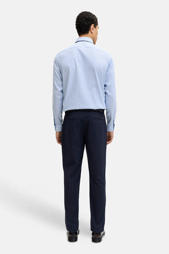 Pantalon bleu de JACK & JONES JEANS INTELLIGENCE, avec un design uni et des jambes longues, vu de dos.