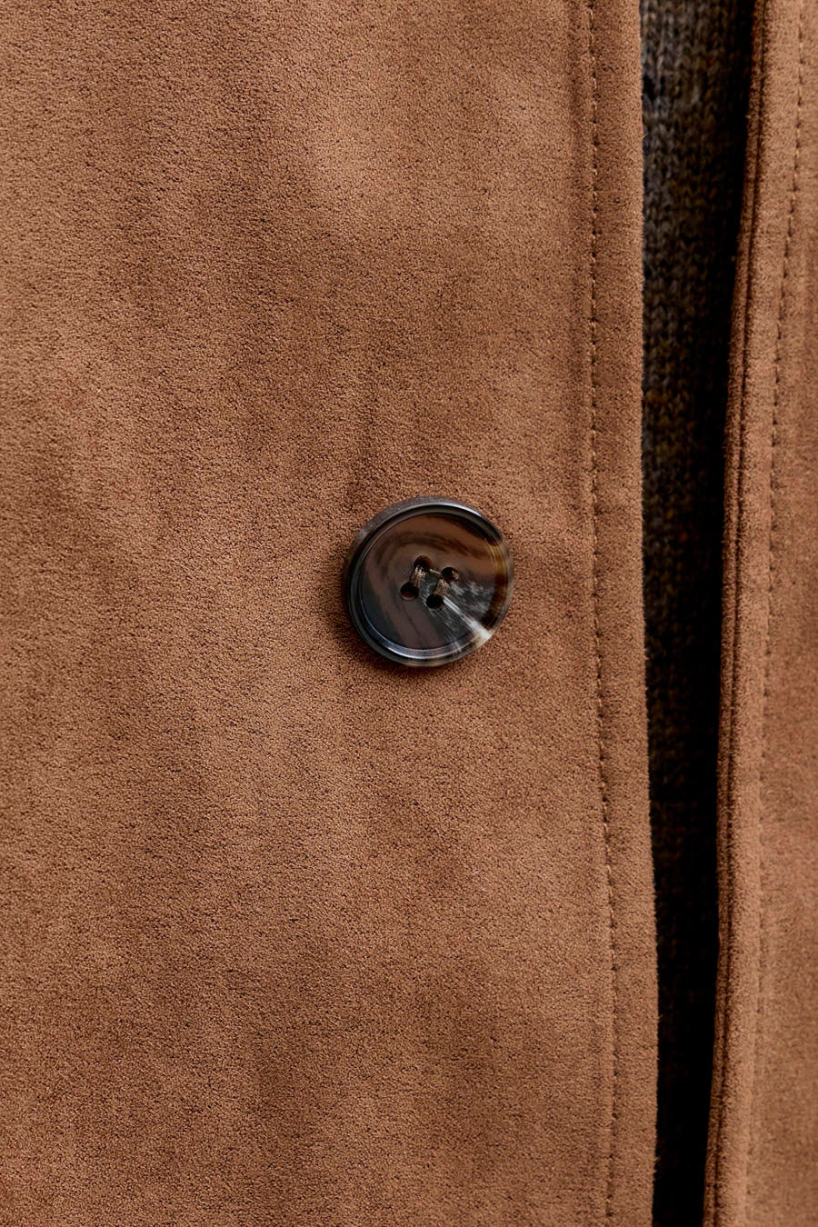 Manteau court brun de PREMIUM par JACK & JONES, avec une seule bouton et une texture en suède douce.