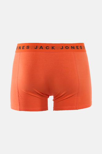 Oranje heren boxershort met merknaam op tailleband.