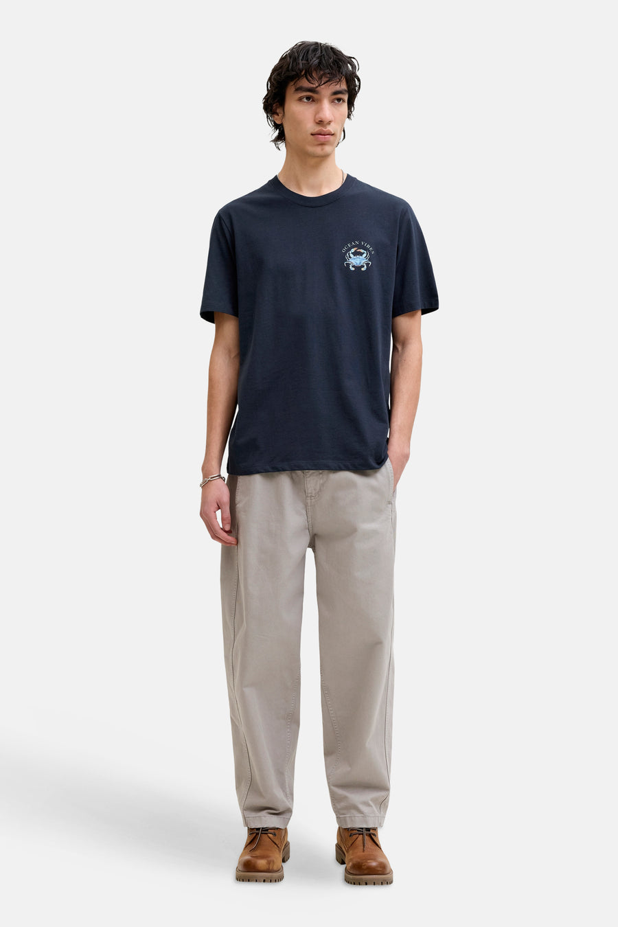 Blauw T-shirt van ORIGINALS BY JACK & JONES, met korte mouwen en een kleine afbeelding op de borst.