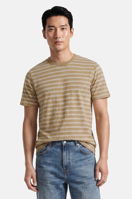 Beige gestreepte korte mouwen T-shirt van ORIGINALS BY JACK & JONES, gedragen met blauwe jeans, front view