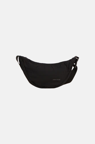 Sac à bandoulière noir de JACK & JONES avec fermeture à glissière, sangle réglable et écusson logo.