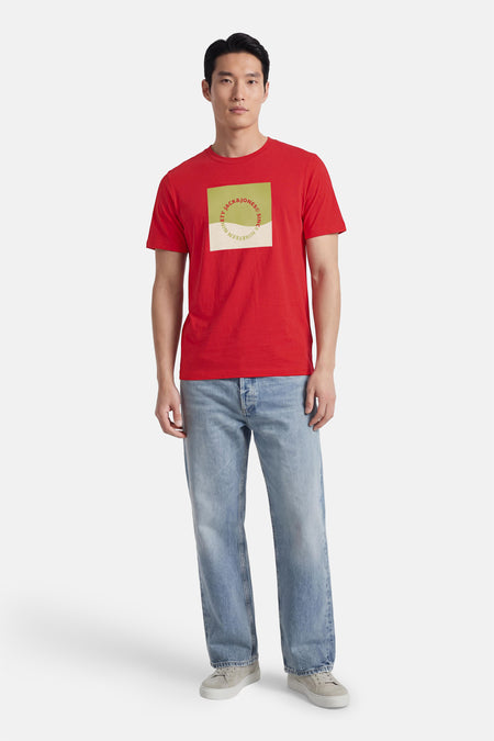 T-shirt rouge à manches courtes de ORIGINALS BY JACK & JONES, avec imprimé sur la poitrine, à combiner avec un jean et des baskets.