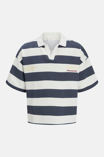 Pull rayé ORIGINALS BY JACK & JONES avec col polo, col en V et manches courtes en blanc et bleu marine, avec imprimés texte sur la poitrine.