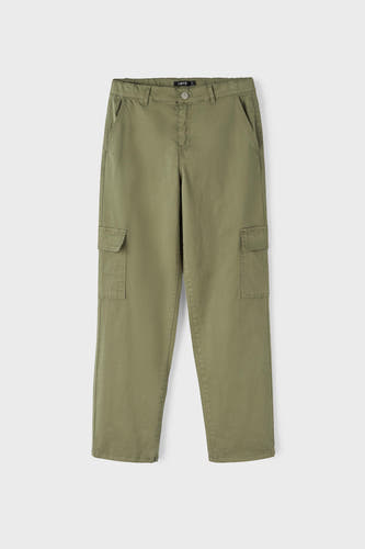 Pantalon de travail vert LMTD, avec une fermeture éclair et un nœud, et une ceinture ajustable.