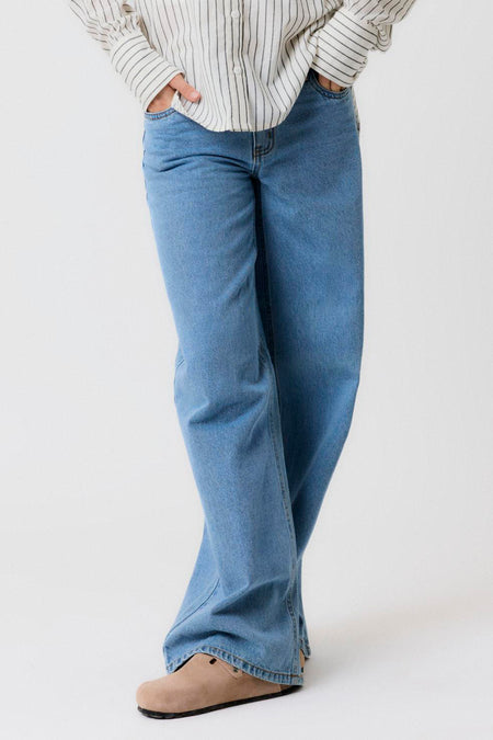 Mom Jeans Light blue denim - LMTD