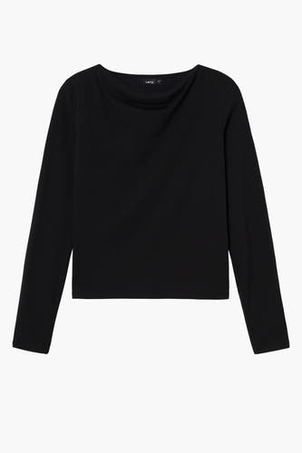 Pull noir de LMTD avec des manches longues et un col loose, tombé.