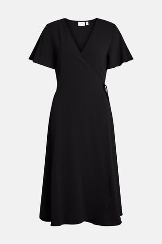 Robe noire à manches courtes de VILA, avec un modèle wrap et une jupe en A.