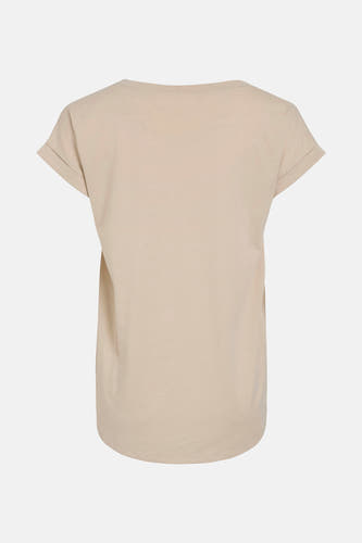 Beige T-shirt met korte mouwen van VILA®, met opgerolde mouwen tegen een witte achtergrond.
