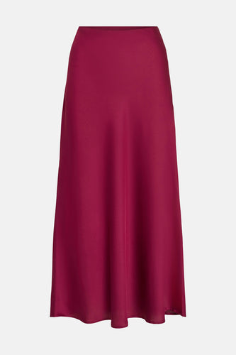 Bordeaux lange rok van VILA®, met een gladde, glanzende stof en een effen ontwerp.

