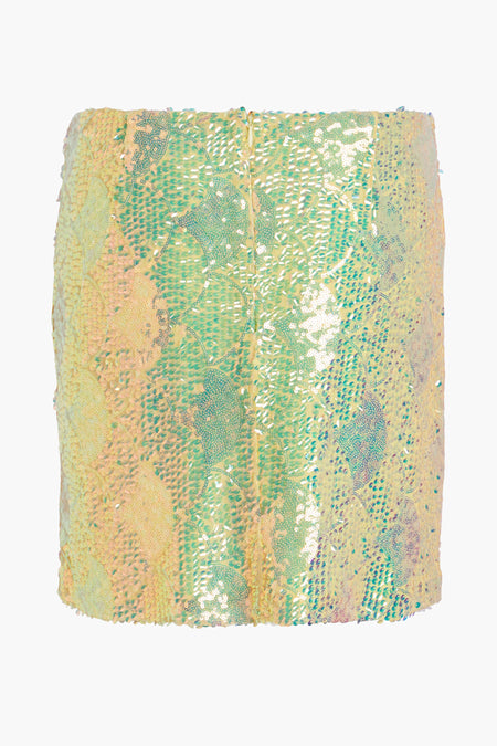 Jaune, short de VILA®, recouvert de paillettes scintillantes dans un motif.