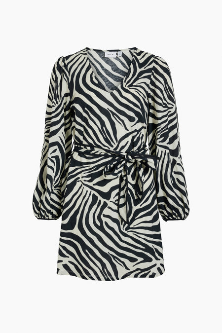 Robe colorée avec des manches longues de VILA, à imprimé zèbre et avec une ceinture.