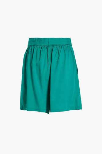 Short vert de VILA avec ce taille é et et pochees.