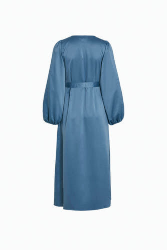 Blauwe jurk met lange mouwen van VILA®, met een ceintuur in de taille, van satijnachtige stof.