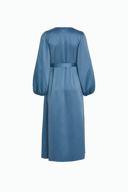 Blauwe jurk met lange mouwen van VILA®, met een ceintuur in de taille, van satijnachtige stof.