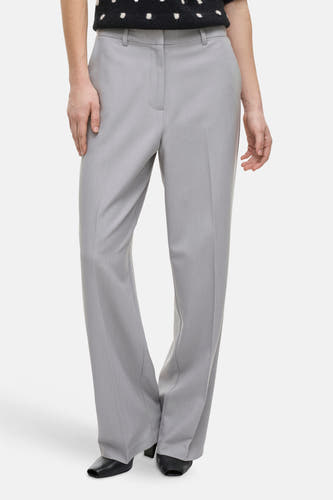 Pantalon gris de VILA®, avec des jambes larges et une couleur unie.