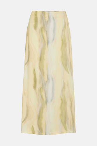 Jupe longue jaune de VILA®, avec un motif abstrait ondulé dans des couleurs neutres.
