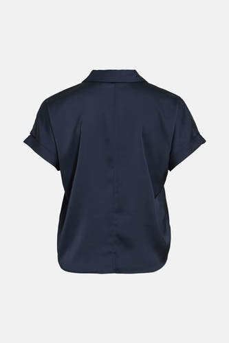Blouse bleue à manches courtes de VILA®, vue de derrière avec un tissu lisse et brillant.