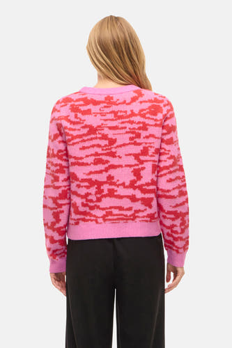 Sweat-shirt multicolore à col rond de Vila, avec un motif camouflage en rose et rouge, vu de derrière.