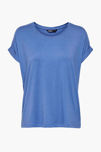 T-shirt bleu d'ONLY avec des manches courtes et des extrémités de manches retroussées.