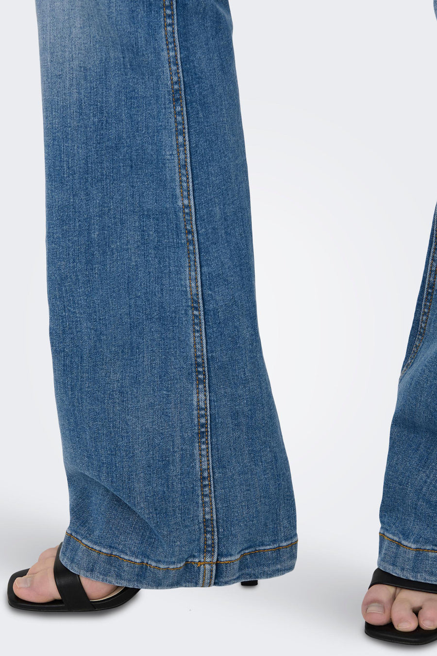 FLORA - mid blue denim - JDY