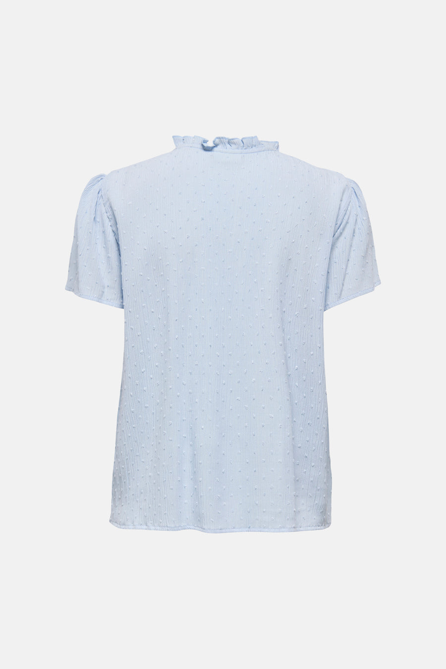 Chemisier bleu clair à manches courtes de JDY, avec tissu texturé, col à volants et ouverture dans le dos.