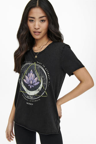 T-shirt noir de ONLY avec un col rond et une impression graphique avec une fleur de lotus.