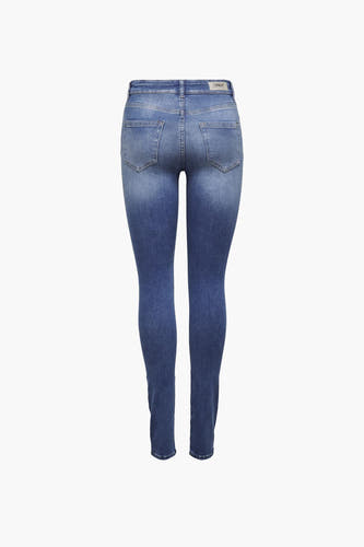 Jean skinny en denim bleu moyen de ONLY, avec des poches arrière et un lavage subtil.