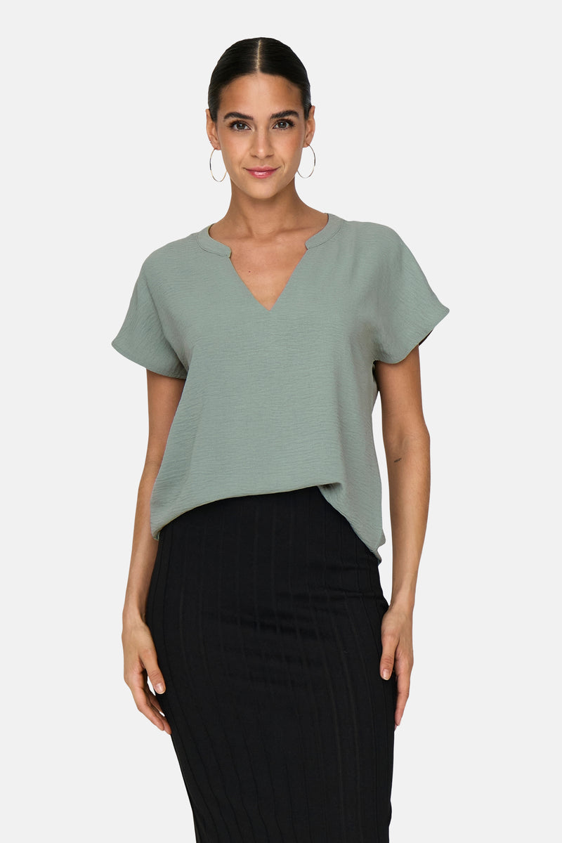 JDYLION S/S TOP WVN NOOS