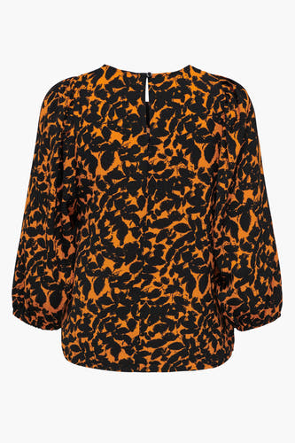 Oranje blouse van JDY met zwarte bladerprint en driekwart ballonmouwen, rugaanzicht.