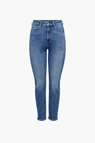 Jean bleu droit de ONLY, dans une teinte medium et un look denim classique.