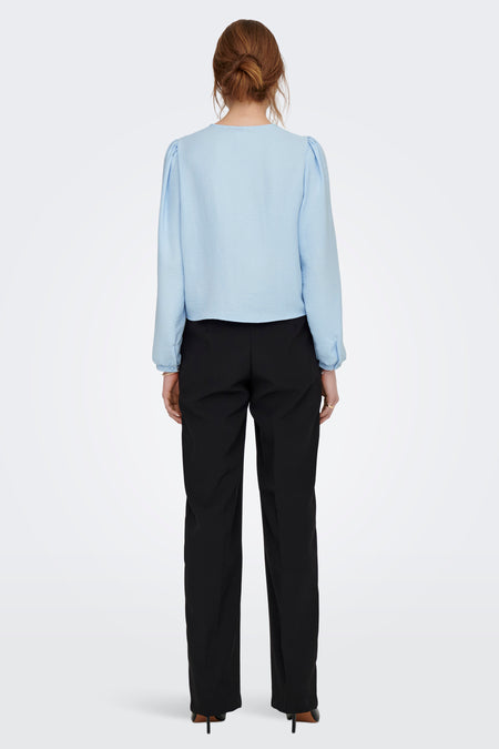 ONLSOPHIA L/S BUTTON KNOT TOP WVN