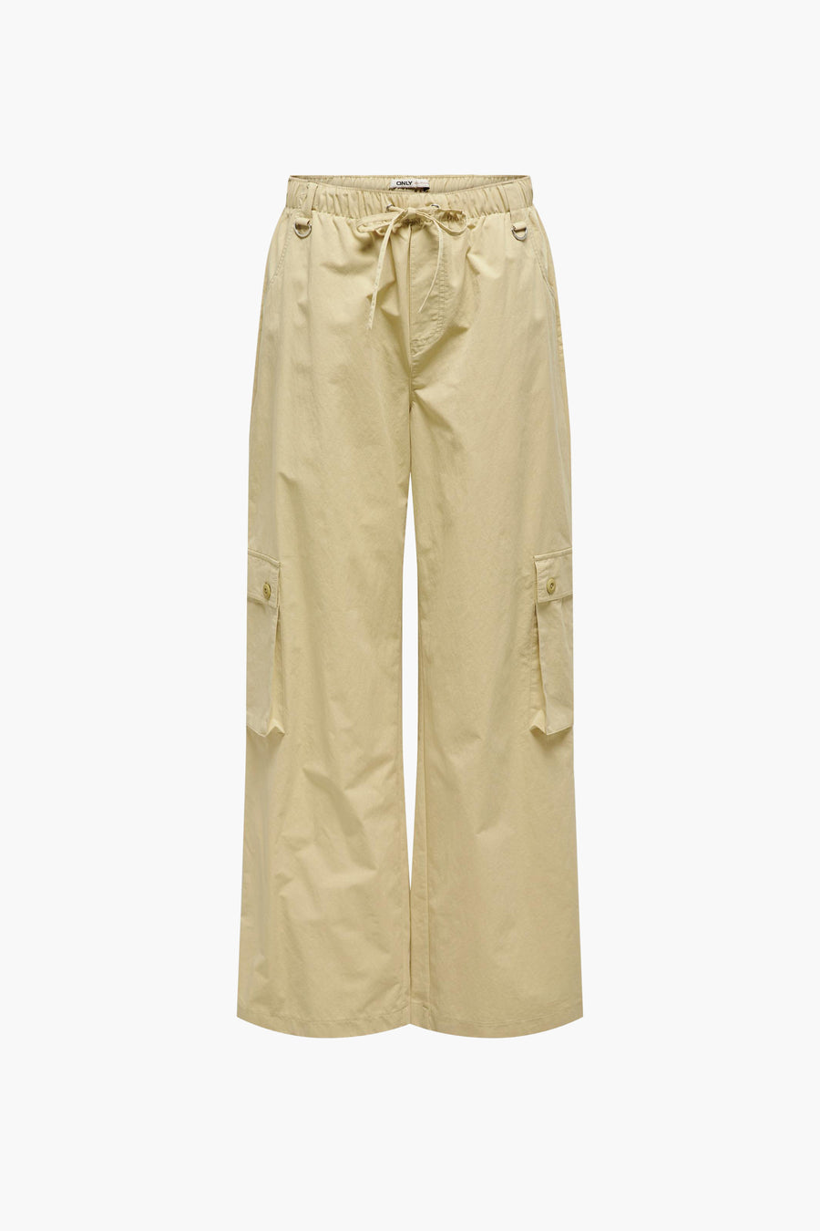 Pantalon cargo beige ONLY, avec ce ce taille é et et poches sur les jambes.