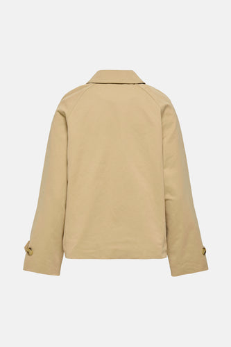 Beige jas van achteren.