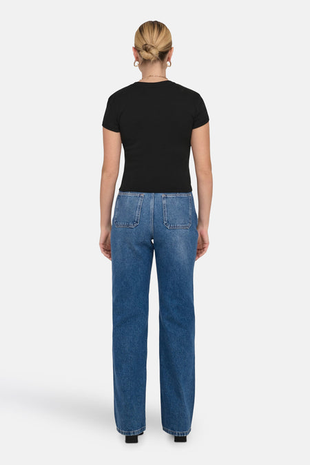ONLELINA S/S O-NECK SHORT TOP JRS NOOS